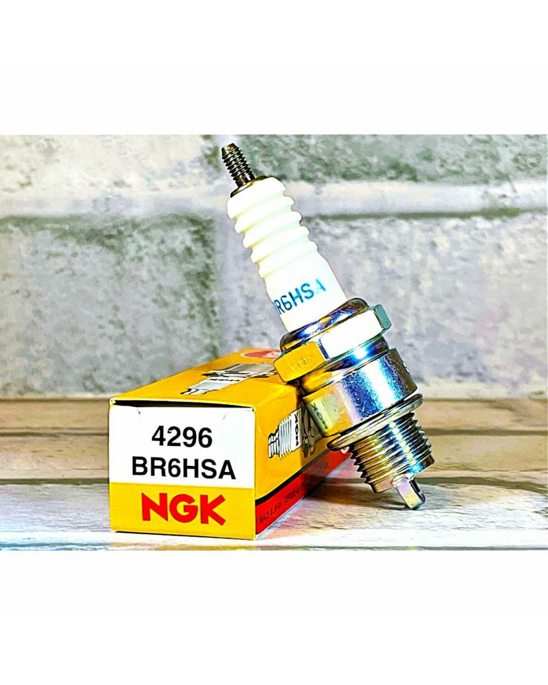 NGK 4296 / BR6HSA